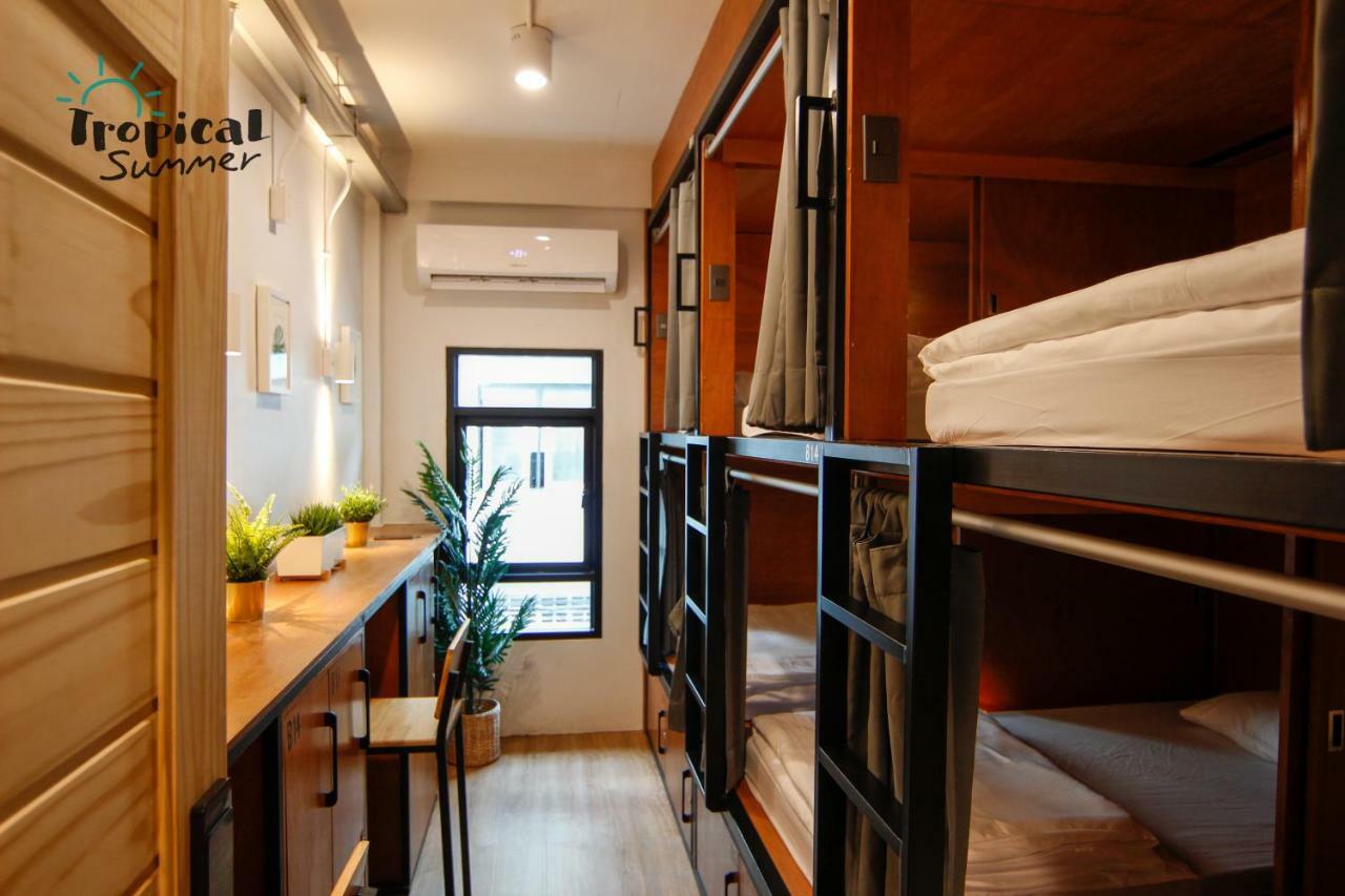 Tropical Summer Hostel Bangkok Buitenkant foto